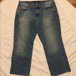 Lucky Brand Capri size 8.